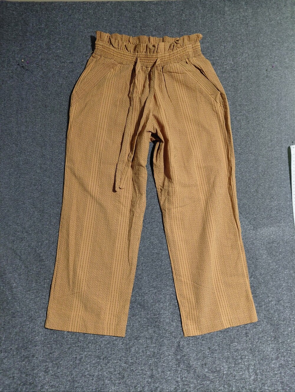 Women's High-waisted Mustard Tan / Brown Pinstripe Lightweight Summer Pants Sz